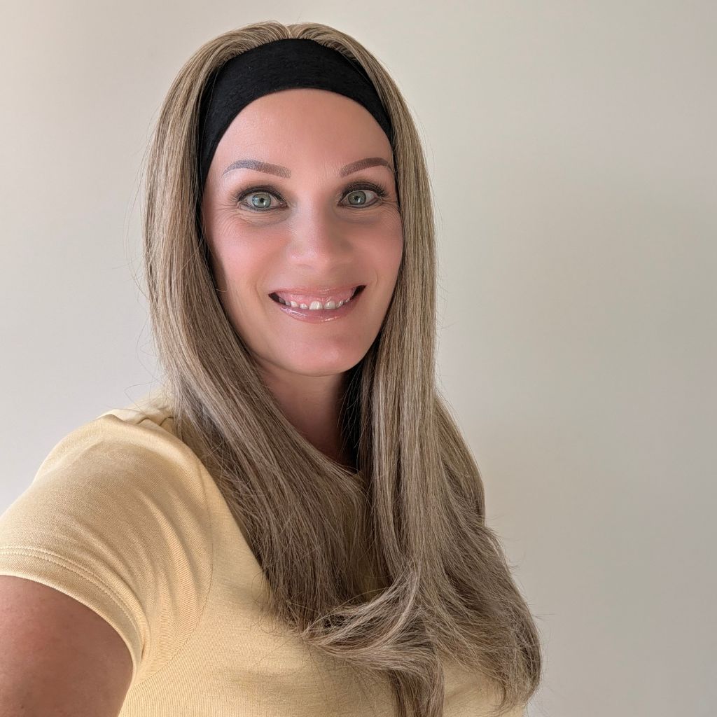 Headband Wig, Cream Blonde, Luxury Synthetic, front smile