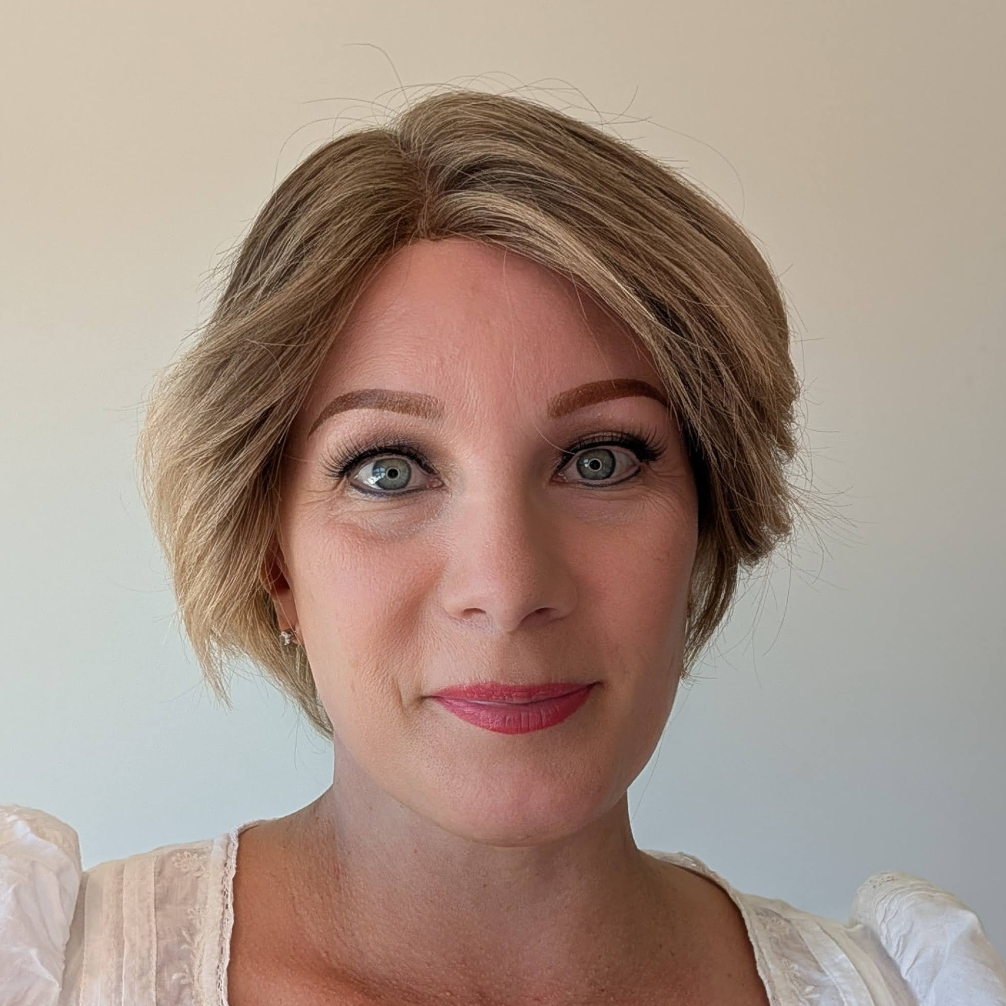 pixie wig