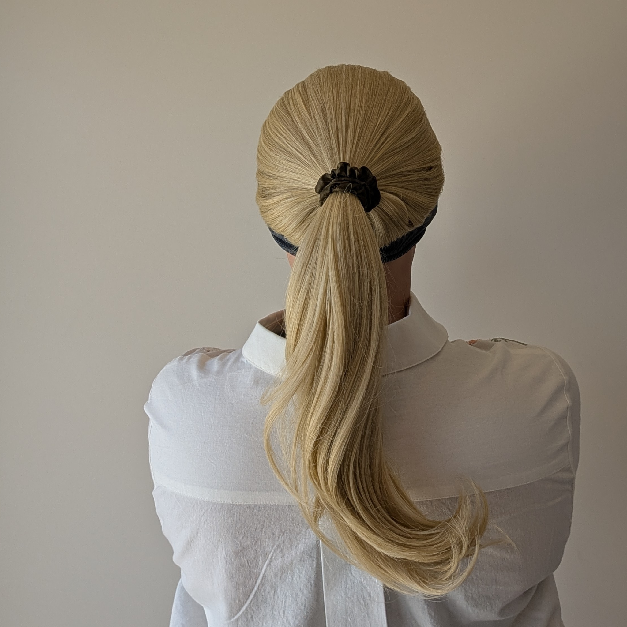 long headband wig platinum  blonde heat friendly synthetic