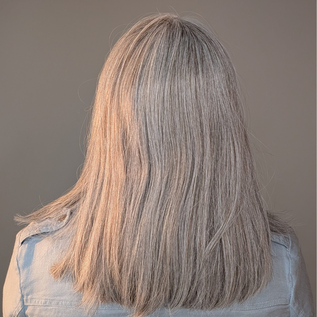 shoulder length wigs light grey